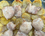 Foto del paso 8 de la receta: Pollo “prehistórico” al horno con cerveza