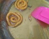 A picture of step 15 of Makhana kheer and jalebi parfait.