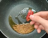 A picture of step 3 of Tangy garlic dal.