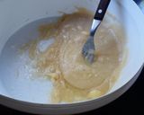 Foto del paso 2 de la receta: Budín de ciruelas frescas