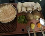 A picture of step 4 of Kachche Kele Ki Tikki (raw banana cutlets).