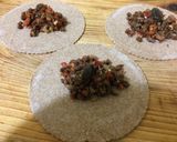 Foto del paso 4 de la receta: Empanadas integrales con carne soya y vegetales 🌽🥕