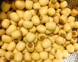 Hình bước làm 1 của món Sữa hạt sen