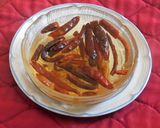 A picture of step 2 of Red Hot Garlic tomato sauce.