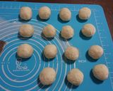 Foto langkah ke 2 dari resep Roti goreng keju mozarella.