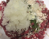 Foto del paso 1 de la receta: 71. Youvarlakia avgolemono o albóndigas griegas (principal carne)
