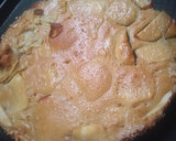 Foto del paso 4 de la receta: Tarta de manzana invertida! Facilísima 🍎