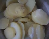 Foto langkah ke 2 dari resep Potato Cheese Stick.