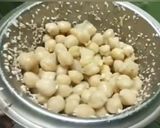 A picture of step 2 of Hummus Arabic dish.