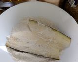 Foto del paso 3 de la receta: Milanesa de berenjena