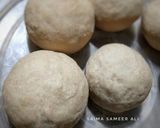 A picture of step 3 of Simple tawa roti.