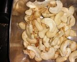 મસાલા કાજુ (Masala Kaju Recipe In Gujarati) રેસીપી સ્ટેપ2ફોટો