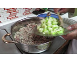 Foto del paso 3 de la receta: Chiles en nogada
