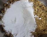 A picture of step 4 of Sattu ladoo.