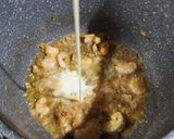 Foto del paso 3 de la receta: 🍝 Spaghetti con salsa de crema, verdeo y camarones 🍤