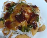 A picture of step 5 of Lahori Ladu peethi Chaat.