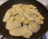Foto del passaggio 4 della ricetta Frittata di Patate