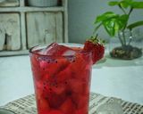 Foto langkah ke 3 dari resep Strawberry Squash.
