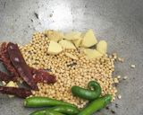 A picture of step 2 of Spicy Mint Chutney.