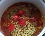 Foto langkah ke 4 dari resep Seblak Mie.