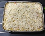 Foto langkah ke 8 dari resep Ekonomis: Macaroni Panggang Schotel.