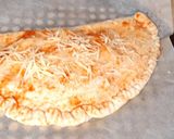 Une image de l'étape 7 de Pizza calzone.