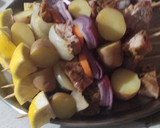 Foto del paso 4 de la receta: Brochetas de mollejas a la parrilla