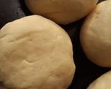 Une image de l'étape 2 de Petites boules chocolaté enrobé de noix de coco râpée.