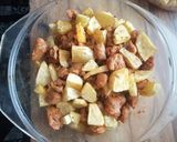 Brassói apró pecsenye szójakockából recept fázis 5 fotója