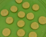 Foto langkah ke 5 dari resep Kue Kacang Teflon.
