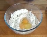 A picture of step 1 of Spätzle.