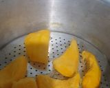 Foto langkah ke 1 dari resep Bolu Labu Kuning Kukus.