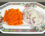 A picture of step 2 of Cabbage Egg Stir Fry.