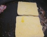 A picture of step 3 of French toast and bacon breakfast.