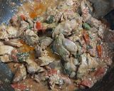 A picture of step 2 of Chicken liver masala.