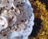 عکس مرحله 8 از دستور پیراشکی مرغ و قارچ solmaz