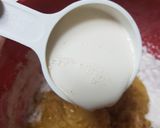 A picture of step 4 of Hidden Hearts cake.