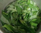Foto langkah ke 1 dari resep 5. Gulai daun ubi plus telur rebus😬.