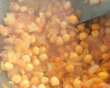 Foto del paso 2 de la receta: Garbanzos curry veganos
