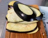 Une image de l'étape 3 de Aubergines marinées grillées.