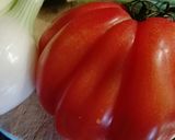 Foto del paso 2 de la receta Ensalada de tomate raf y atún