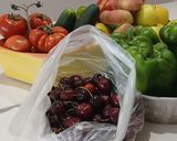 Foto del paso 1 de la receta Gazpacho de Cerezas, Almendras y Pimentón Ahumado