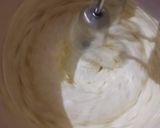 Foto langkah ke 2 dari resep Butter Cake Keju Simpel.