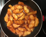 Foto del paso 2 de la receta: Tarta de manzana en sartén sin gluten y sin azúcar