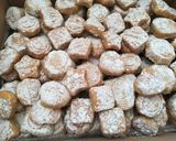 صورة لخطوة 8 من وصفة معمول السميد بحشوه التمر🌴 🤤😋