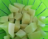 A picture of step 6 of Patatas Bravas.