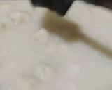A picture of step 7 of Rice Coconut Balls.