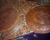 Foto del paso 6 de la receta: Torta de chocolate rellena con crema y mermelada de frambuesa