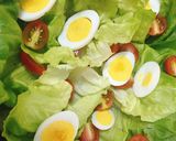Hình bước làm 3 của món Salad Trứng Và Olive