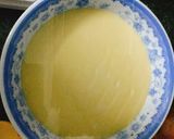 Hình bước làm 2 của món Crepe Sầu Riêng